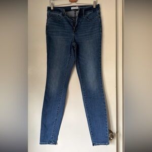 Athleta Women's Skinny Jeans in Deep Blue